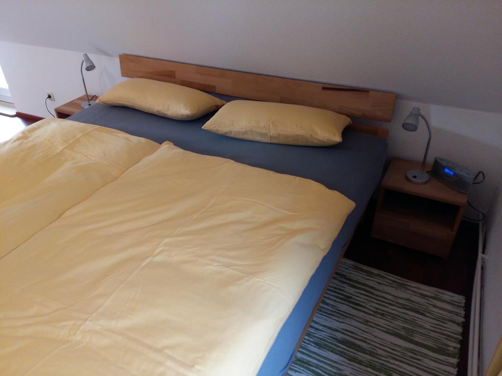 Ferienwohnung Am Schwanensee 플론 외부 사진