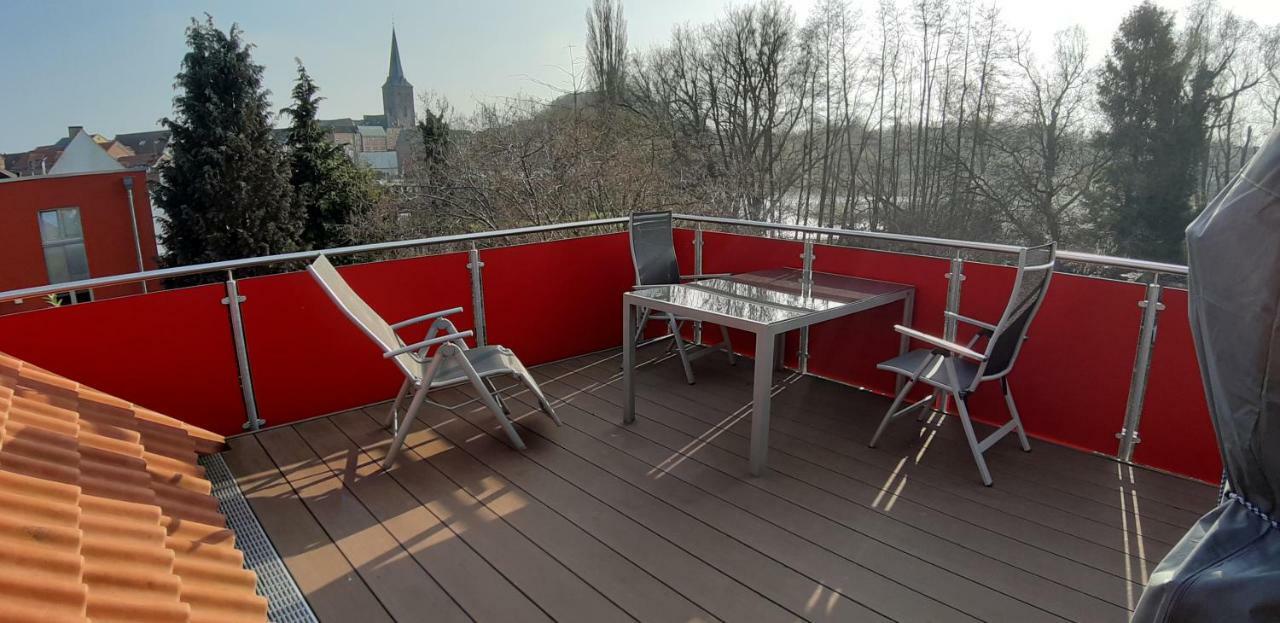 Ferienwohnung Am Schwanensee 플론 외부 사진