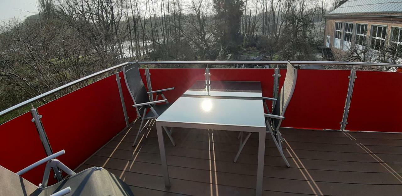 Ferienwohnung Am Schwanensee 플론 외부 사진